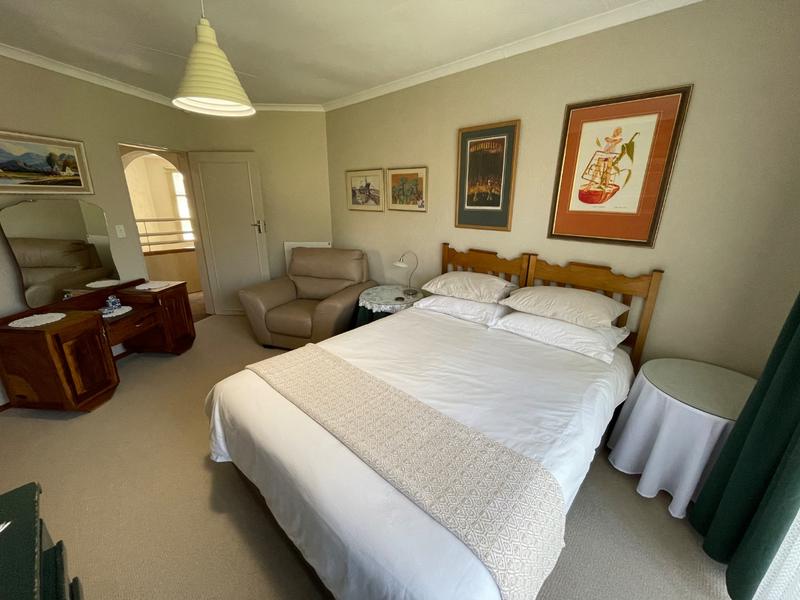 6 Bedroom Property for Sale in Rant En Dal Gauteng