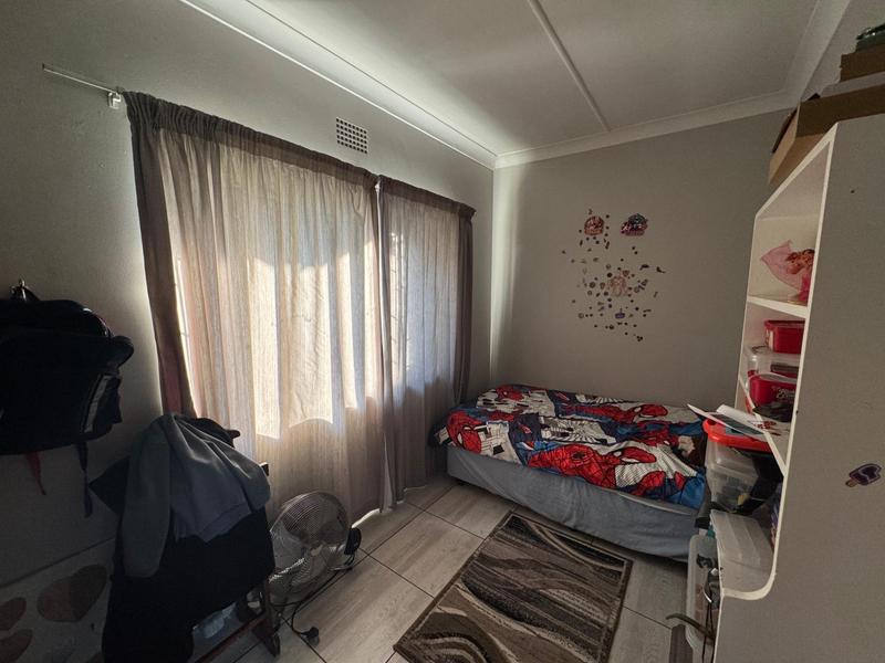 4 Bedroom Property for Sale in Meyerton Central Gauteng