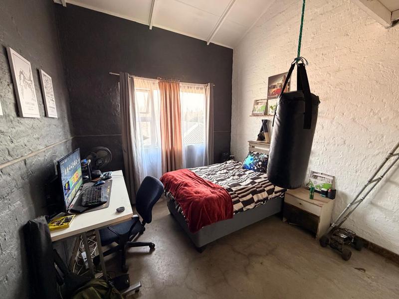 5 Bedroom Property for Sale in Meyerton Central Gauteng