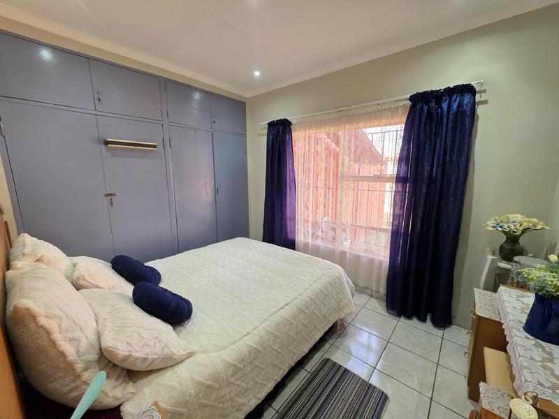 4 Bedroom Property for Sale in Meyerton Park Gauteng