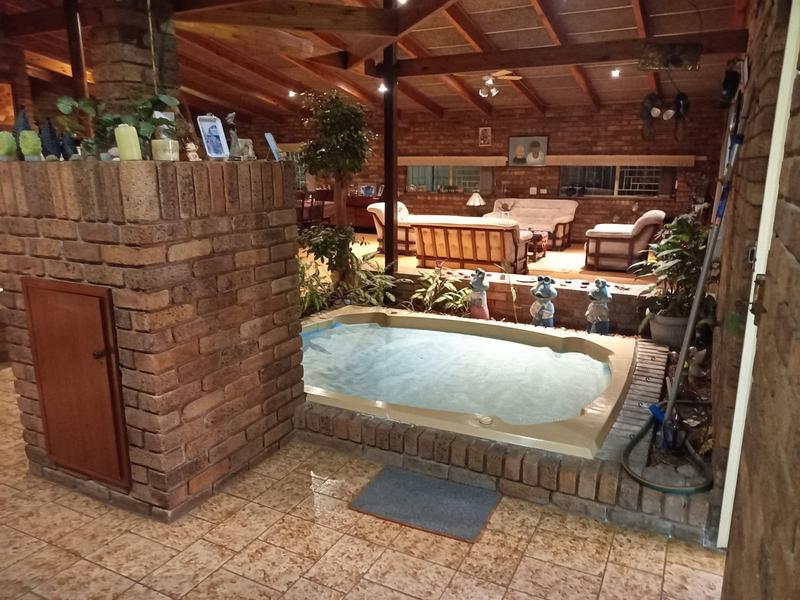 To Let 4 Bedroom Property for Rent in Dalpark Proper Gauteng