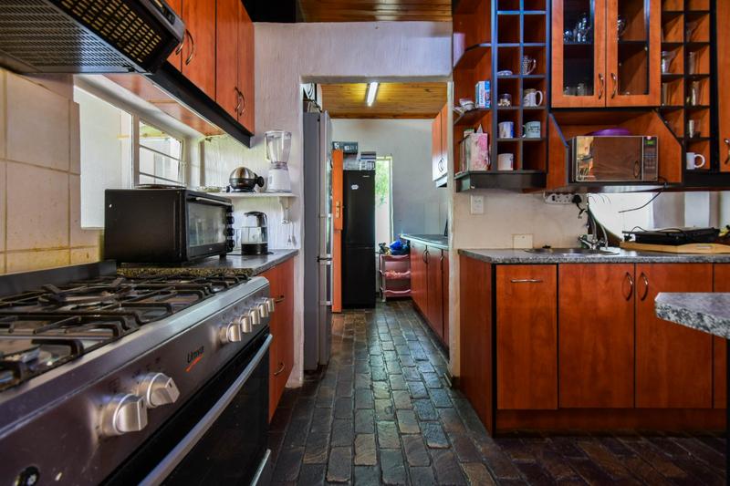 4 Bedroom Property for Sale in Sinoville Gauteng