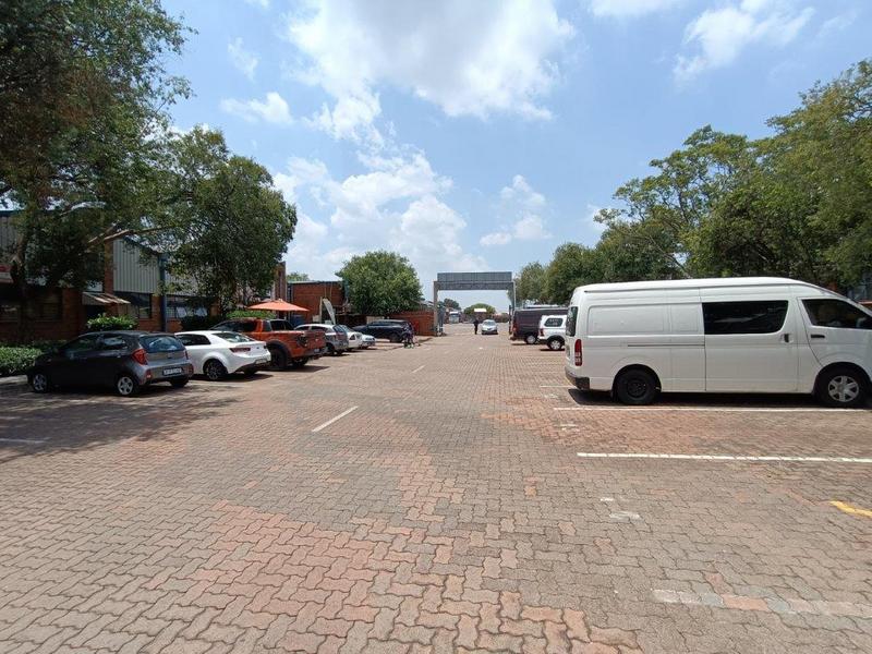 To Let Commercial Property for Rent in Robertville Gauteng