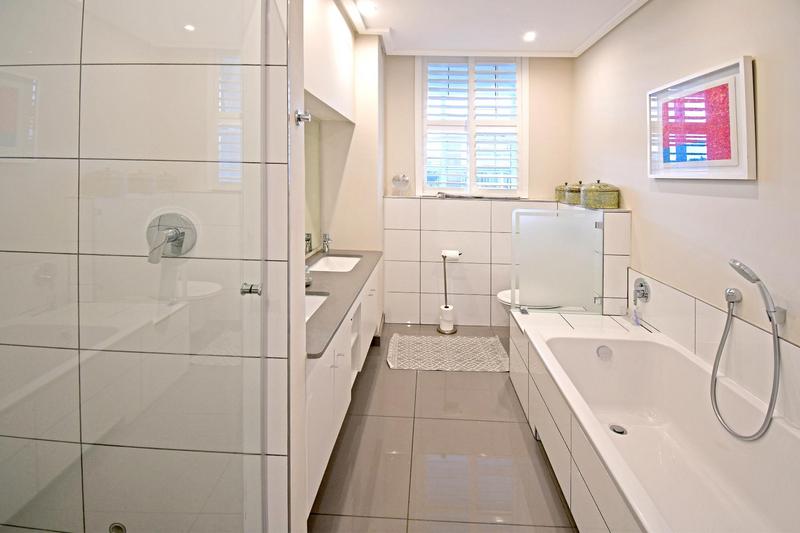 To Let 2 Bedroom Property for Rent in Hyde Park Gauteng