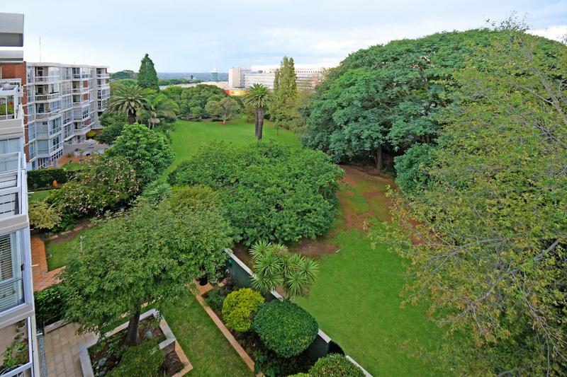 To Let 2 Bedroom Property for Rent in Hyde Park Gauteng