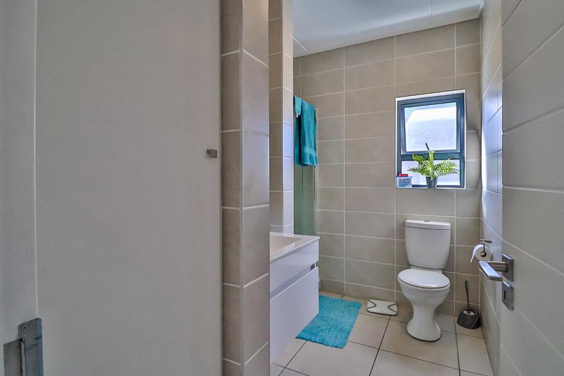 1 Bedroom Property for Sale in Linbro Park Gauteng