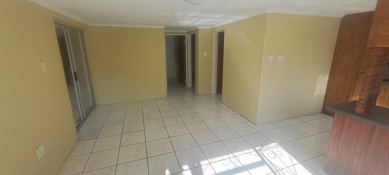 To Let 2 Bedroom Property for Rent in Elspark Gauteng