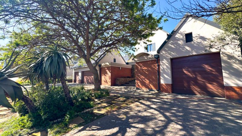 4 Bedroom Property for Sale in Midstream Ridge Gauteng