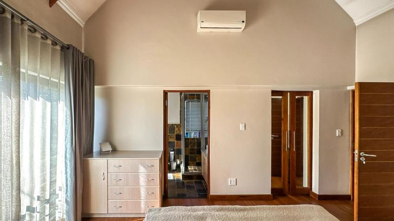 4 Bedroom Property for Sale in Midstream Ridge Gauteng