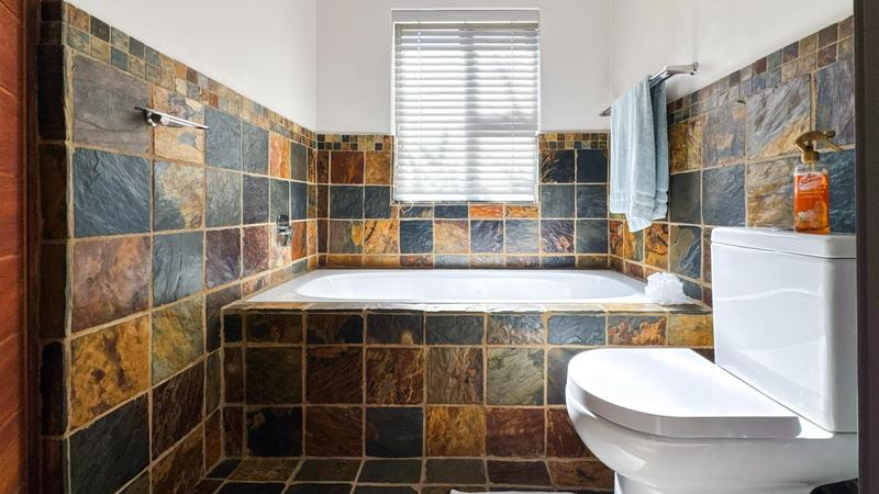 4 Bedroom Property for Sale in Midstream Ridge Gauteng
