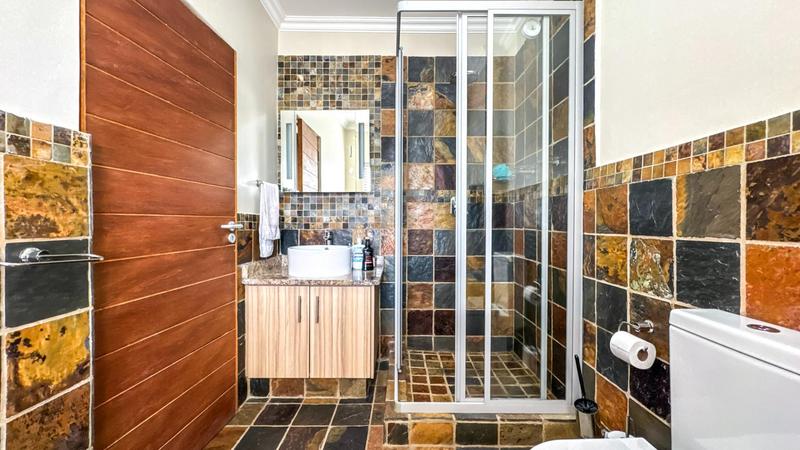 4 Bedroom Property for Sale in Midstream Ridge Gauteng