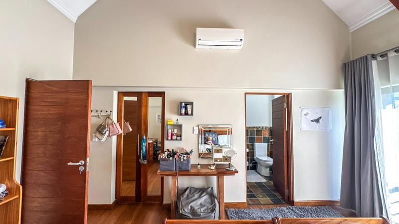 4 Bedroom Property for Sale in Midstream Ridge Gauteng