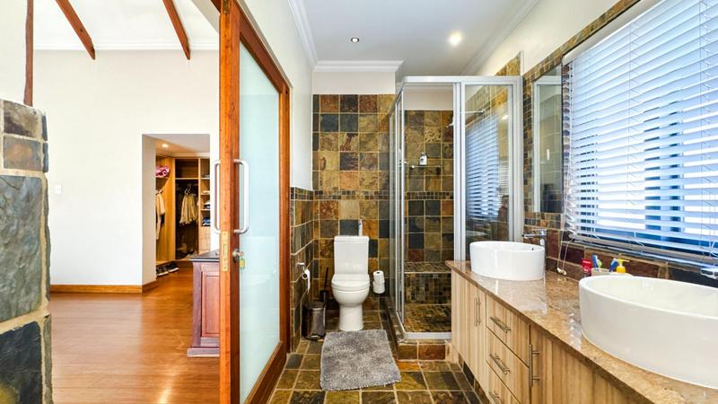 4 Bedroom Property for Sale in Midstream Ridge Gauteng