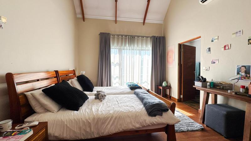 4 Bedroom Property for Sale in Midstream Ridge Gauteng
