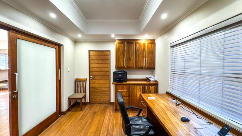 4 Bedroom Property for Sale in Midstream Ridge Gauteng
