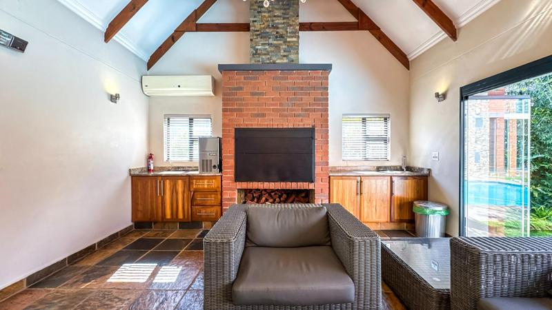 4 Bedroom Property for Sale in Midstream Ridge Gauteng