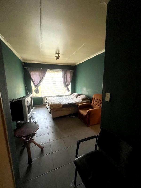 2 Bedroom Property for Sale in Roodepoort North Gauteng