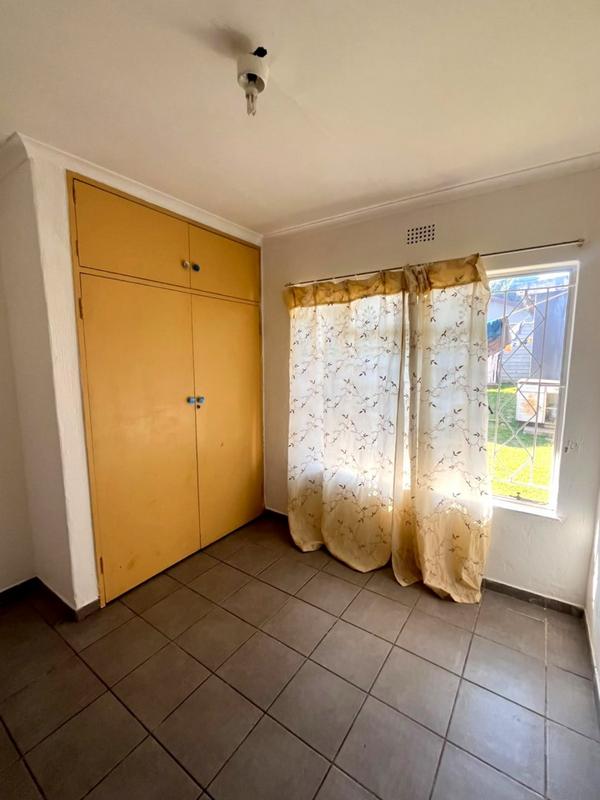 2 Bedroom Property for Sale in Roodepoort North Gauteng