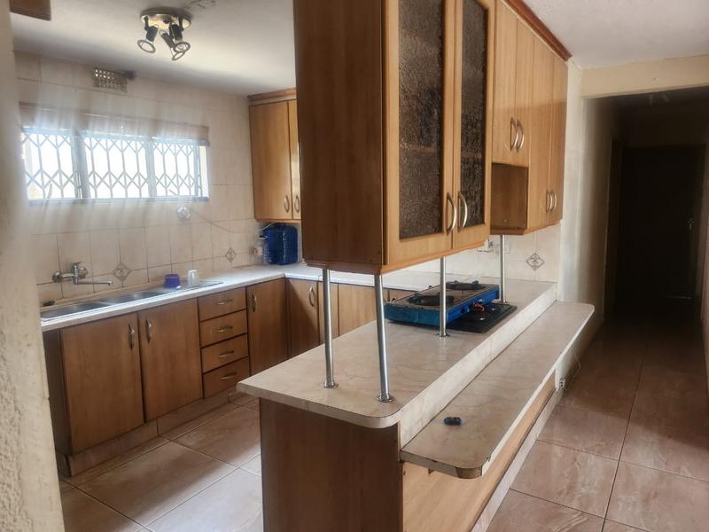 To Let 3 Bedroom Property for Rent in Ormonde Gauteng