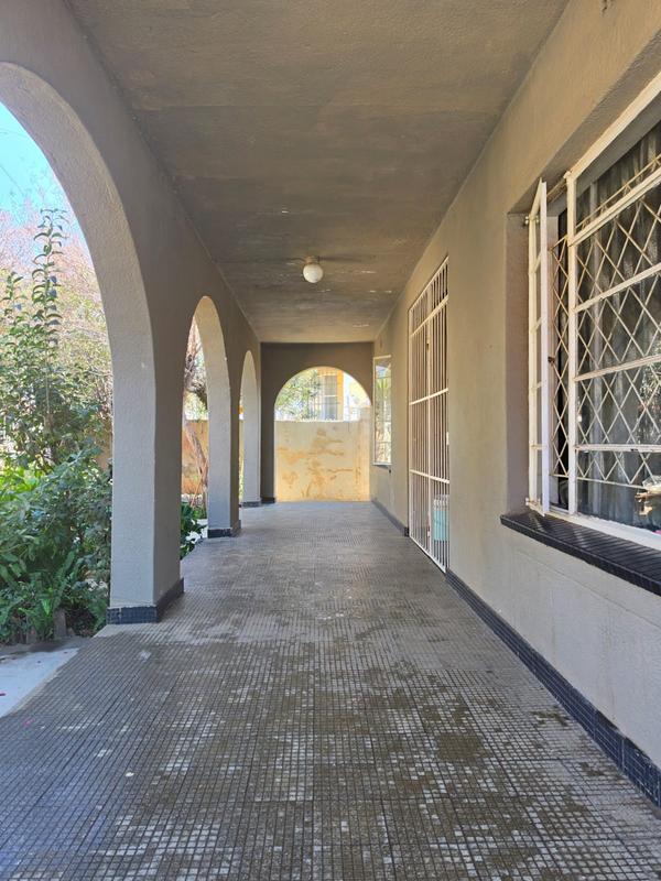 3 Bedroom Property for Sale in Kenilworth Gauteng