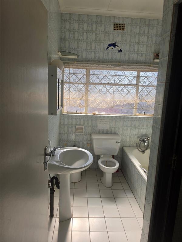 3 Bedroom Property for Sale in Kenilworth Gauteng