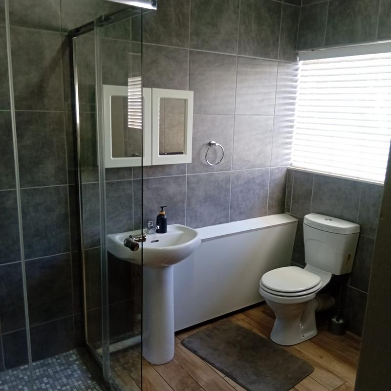 4 Bedroom Property for Sale in Randhart Gauteng