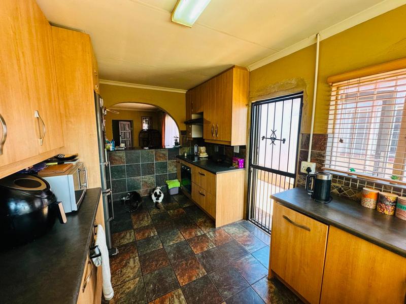 3 Bedroom Property for Sale in Klopperpark Gauteng