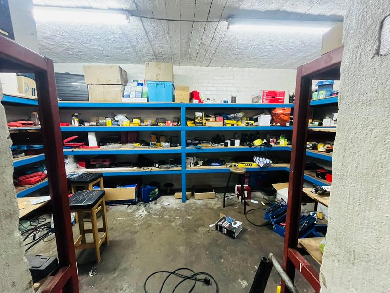 Commercial Property for Sale in Knights Gauteng