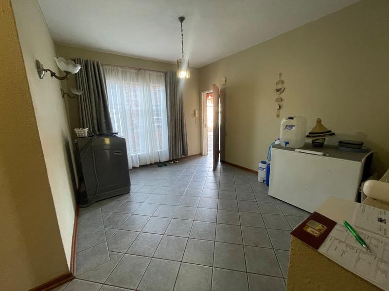 2 Bedroom Property for Sale in Edleen Gauteng