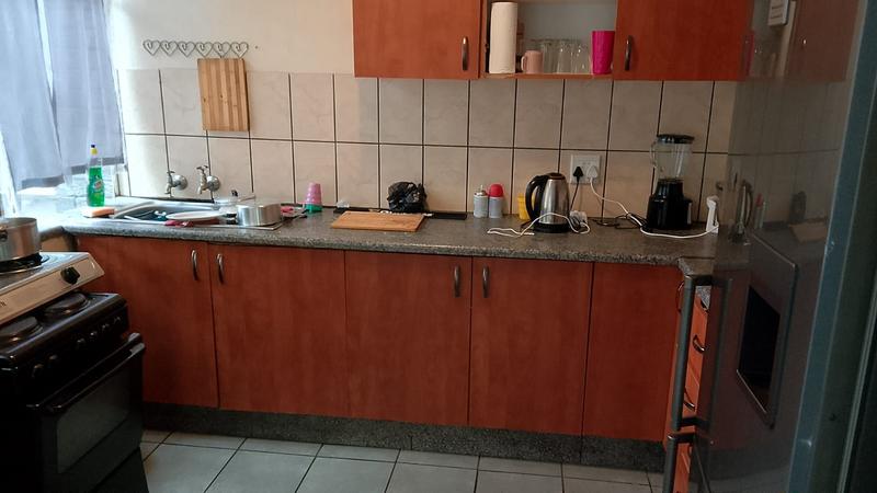 1 Bedroom Property for Sale in Edleen Gauteng