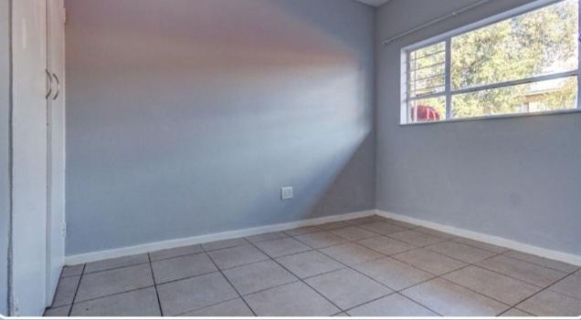 2 Bedroom Property for Sale in Kempton Park Gauteng
