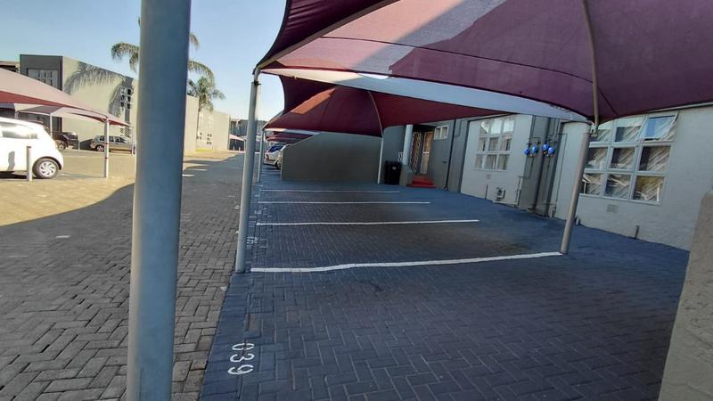 2 Bedroom Property for Sale in Mulbarton Gauteng