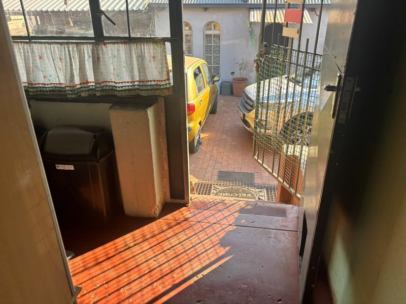 3 Bedroom Property for Sale in Rosettenville Gauteng