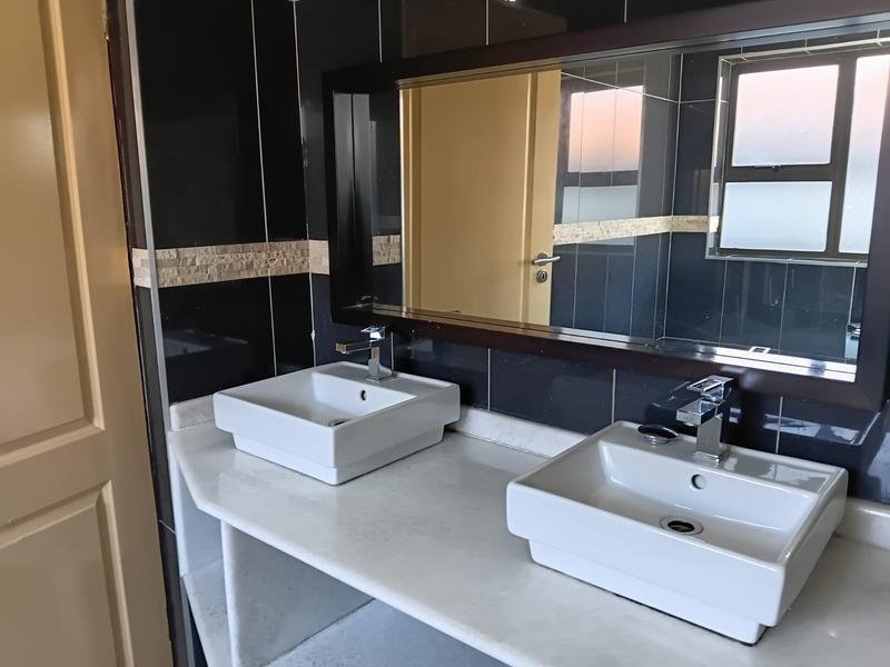 4 Bedroom Property for Sale in Liefde en Vrede Gauteng