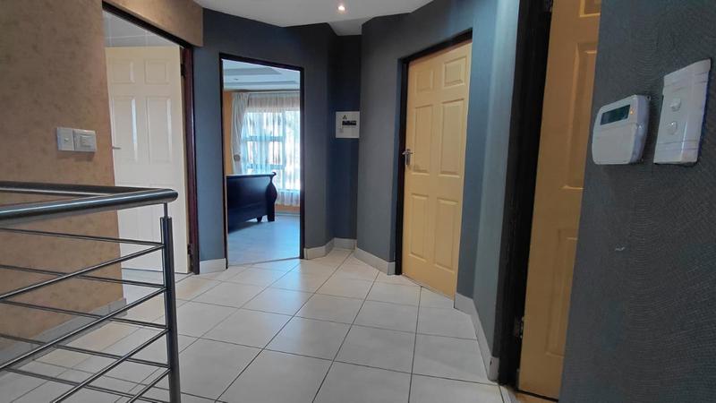 4 Bedroom Property for Sale in Liefde en Vrede Gauteng