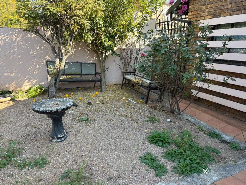 4 Bedroom Property for Sale in Laudium Gauteng