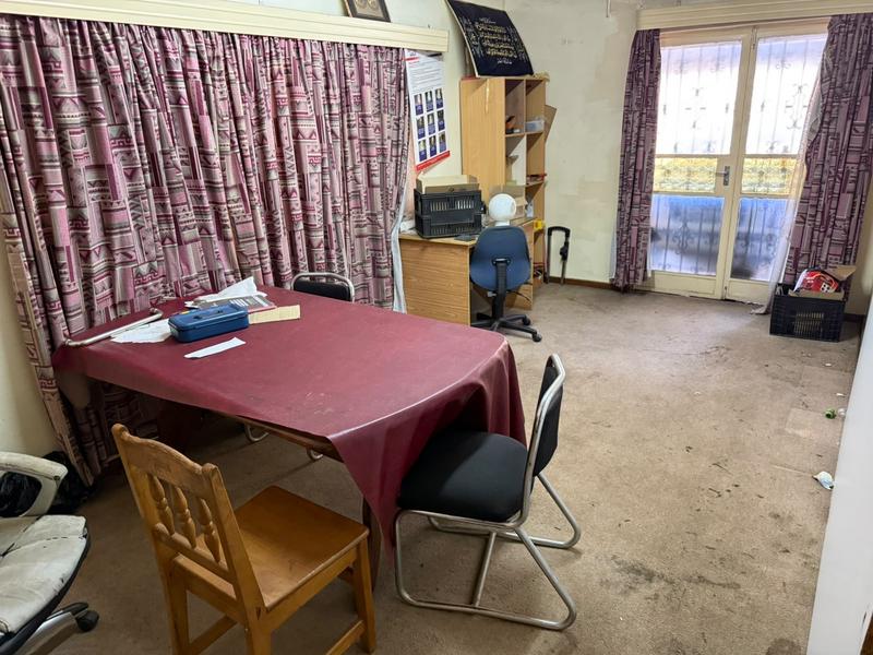 4 Bedroom Property for Sale in Laudium Gauteng