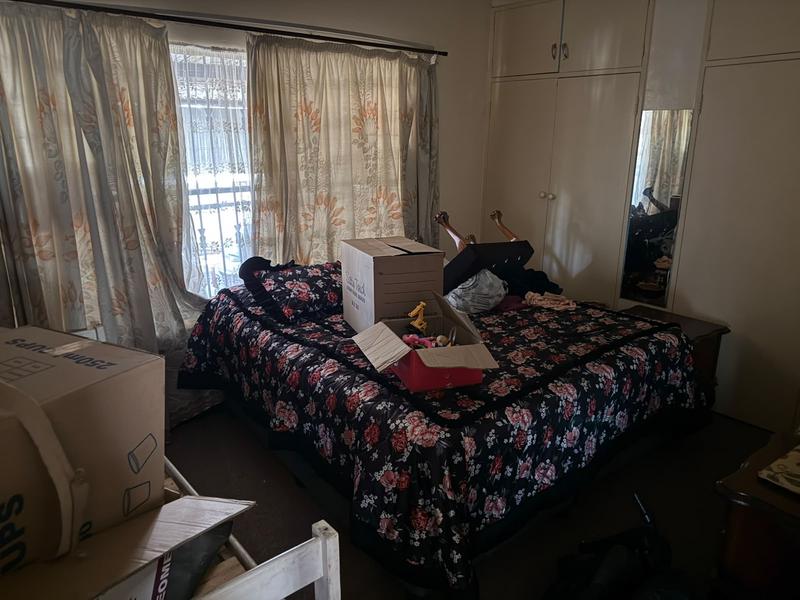 4 Bedroom Property for Sale in Laudium Gauteng