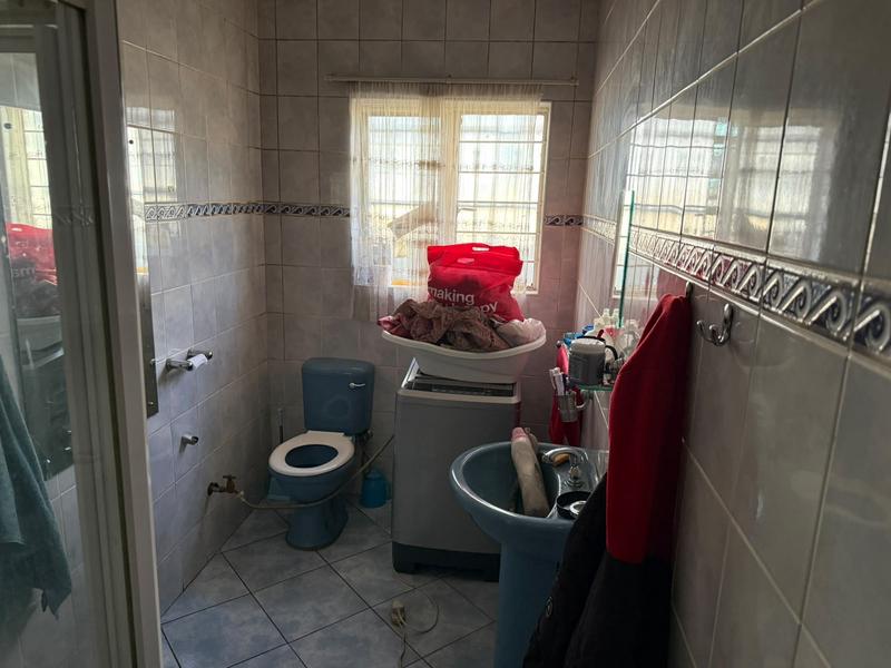 4 Bedroom Property for Sale in Laudium Gauteng