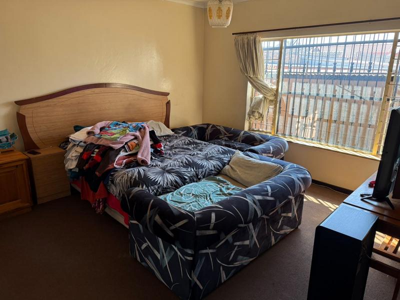 4 Bedroom Property for Sale in Laudium Gauteng