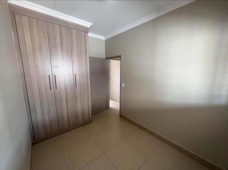 2 Bedroom Property for Sale in Moregloed Gauteng