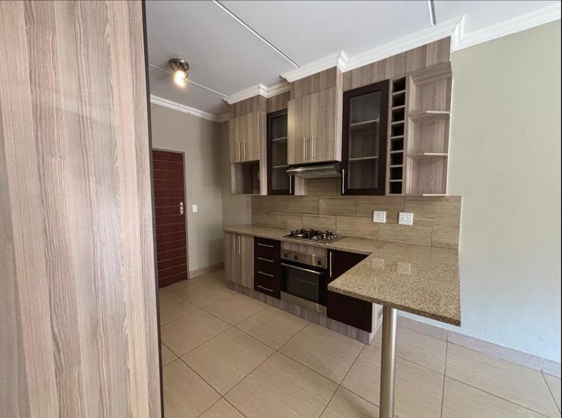2 Bedroom Property for Sale in Moregloed Gauteng