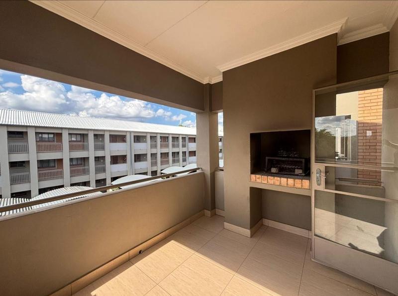 2 Bedroom Property for Sale in Moregloed Gauteng
