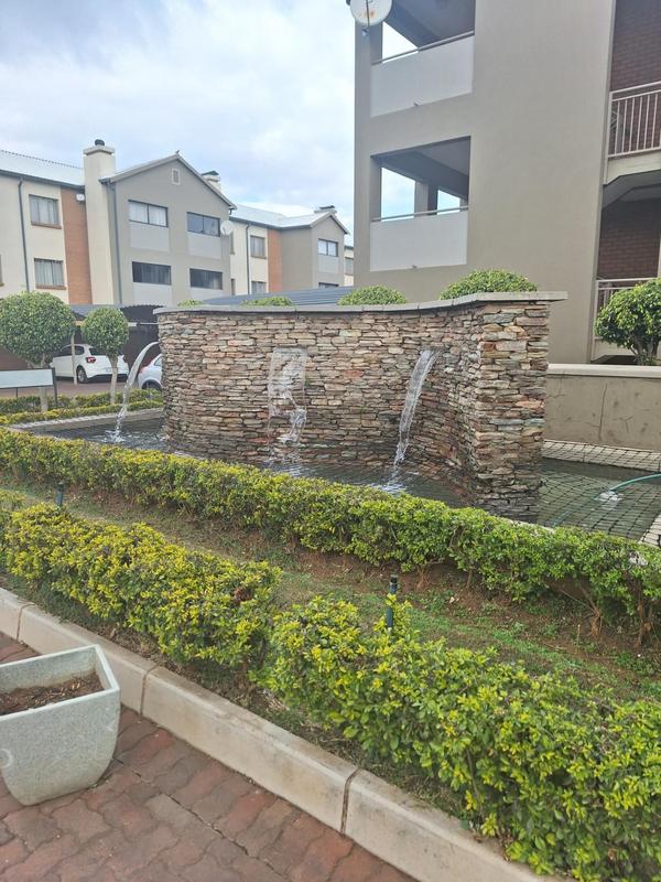To Let 2 Bedroom Property for Rent in Moregloed Gauteng
