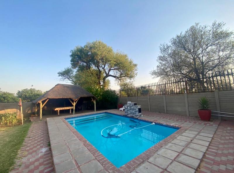 3 Bedroom Property for Sale in Vanderbijlpark CW 5 Gauteng