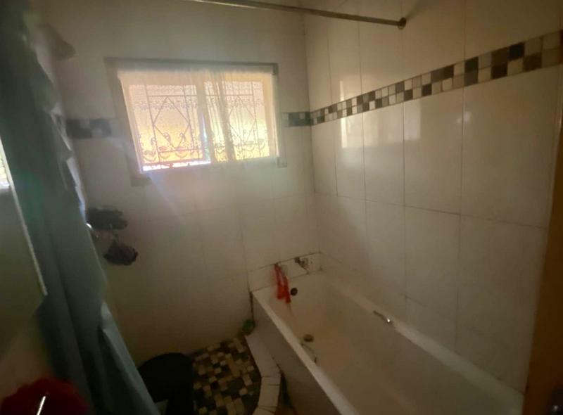 3 Bedroom Property for Sale in Vanderbijlpark CW 5 Gauteng