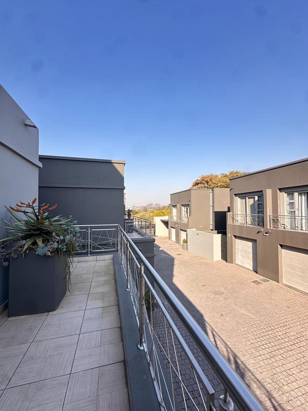 To Let 3 Bedroom Property for Rent in Morningside Gauteng