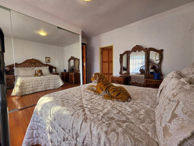 4 Bedroom Property for Sale in Brackendowns Gauteng