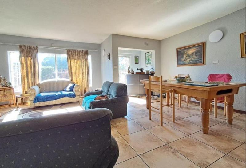 3 Bedroom Property for Sale in Brackenhurst Gauteng