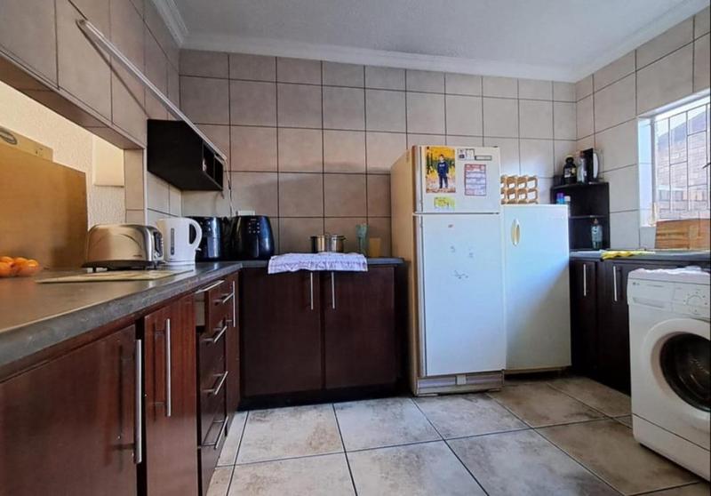 3 Bedroom Property for Sale in Brackenhurst Gauteng